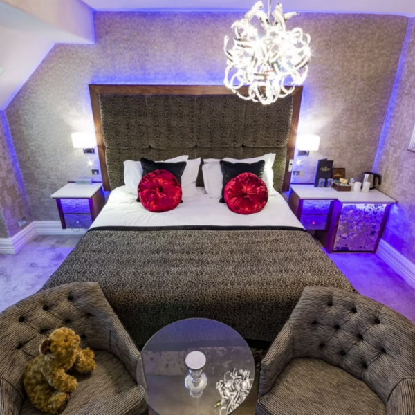 One Night Superior Room At The Cranleigh Boutique - Image 4