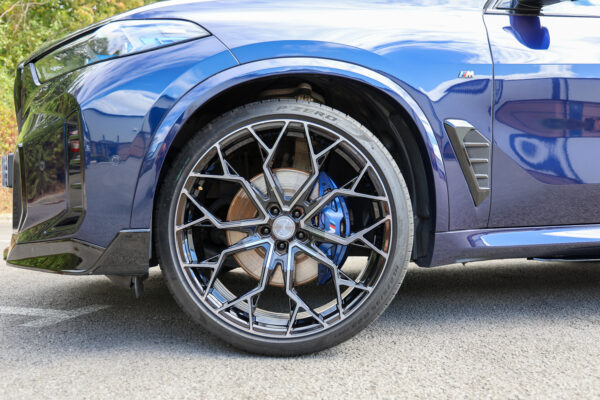 BMW X5 M30d - Image 5