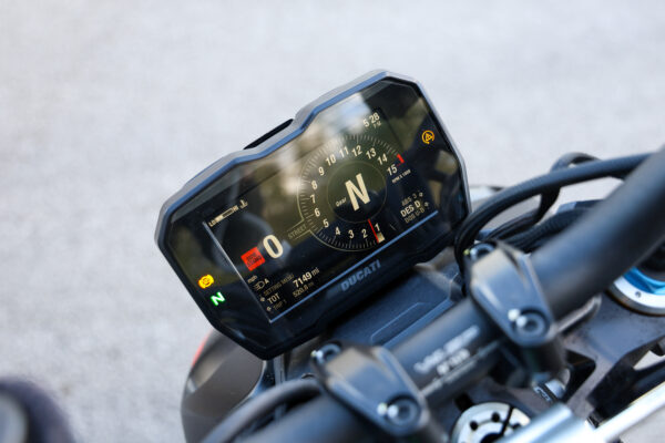 Win This Ducati Street Fighter V4 SP | 1 IN 11 CHANCE TO WIN! - Image 8